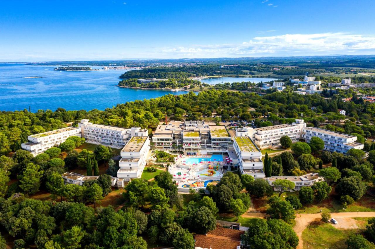 Hotel Delfin Plava Laguna Mugeba Bagian luar foto