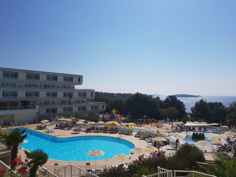 Hotel Delfin Plava Laguna Mugeba Bagian luar foto